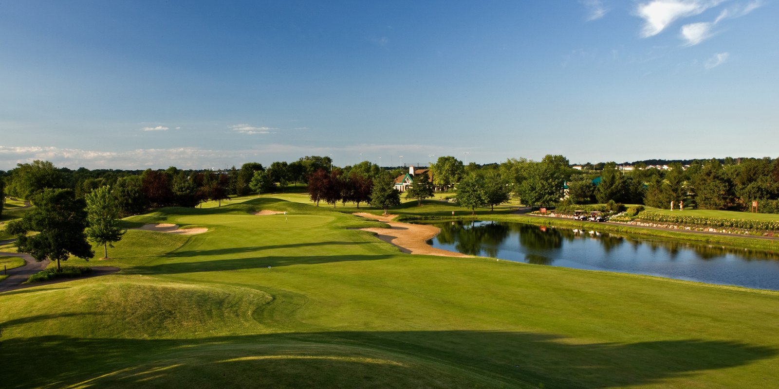 Elliot, Rockford, Illinois Golf course information and reviews.